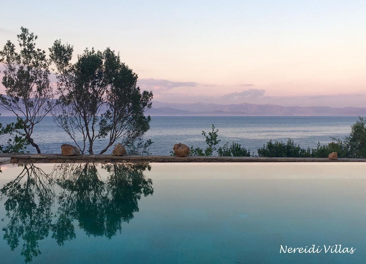 Nereidi Pool Villas Porto Ozias Dış mekan fotoğraf