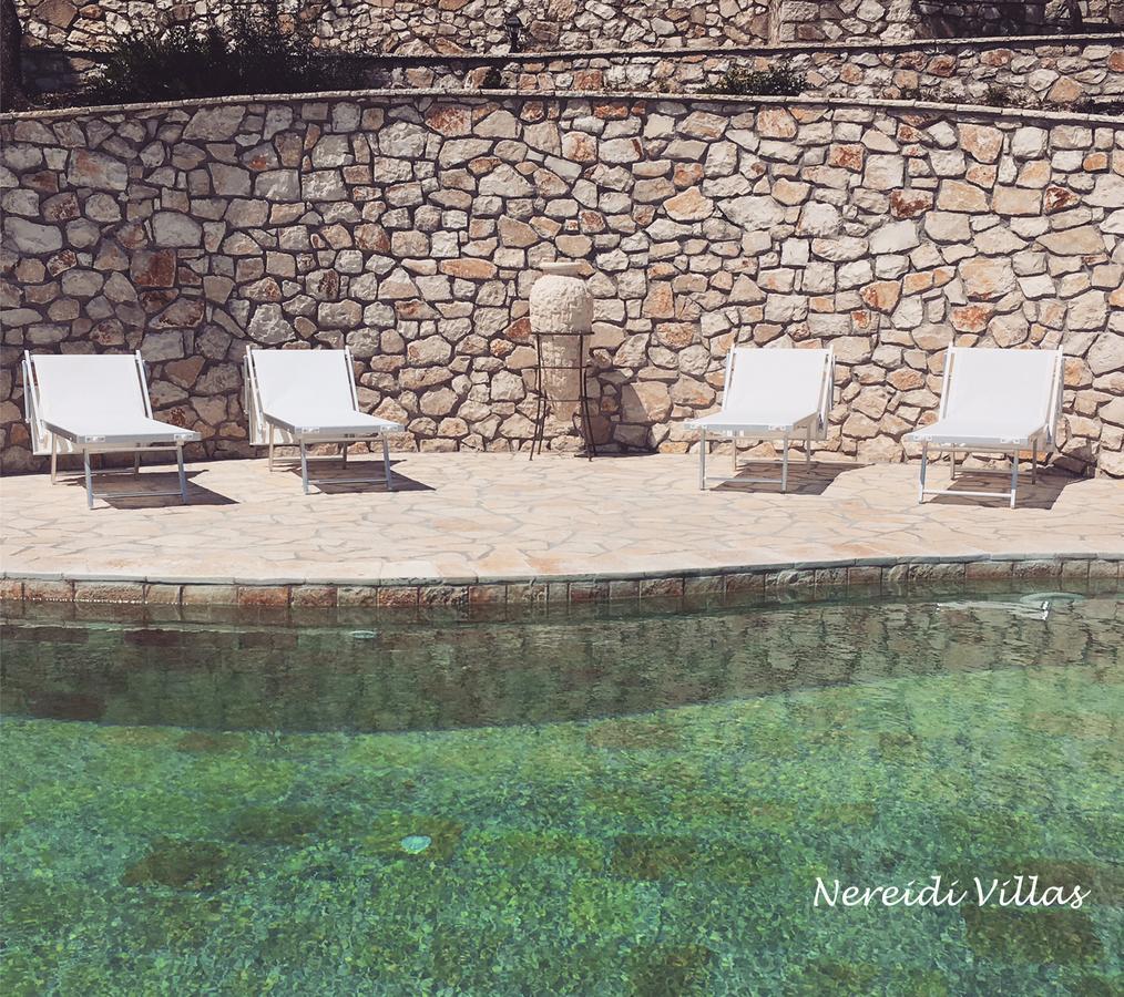 Nereidi Pool Villas Porto Ozias Dış mekan fotoğraf